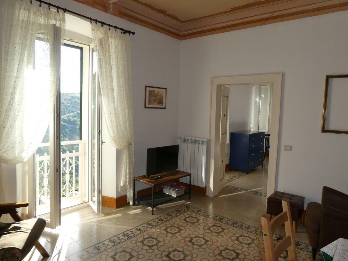 شقة Casa Diamanti-Fox 33 Via Guglielmo Marconi Sonnino المظهر الخارجي الصورة